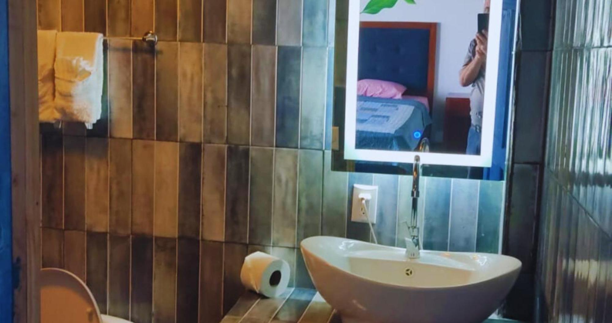 Ecolodge Kalaluna Resort Drakes Bay 外观 照片